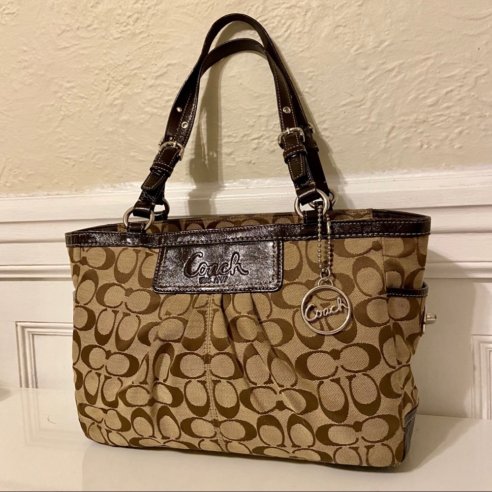 Coach Signature Pleated Gallery Tote F14281